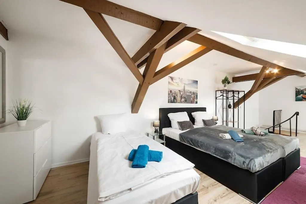 Lägenhet 3 Rooms Flat Museuminsel Berlin-Mitte 7 Personen
