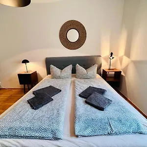 Apartment Alte Schönhauser Lux, Berlin