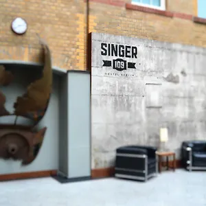 Singer109 Hostel, & Vandrarhem