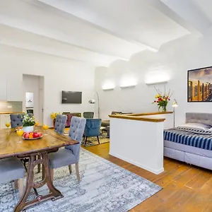 Appartamento The Melchior, Luxury Industry Loft In Mitte Up To 5 Ppl With 2 Bath, Berlino
