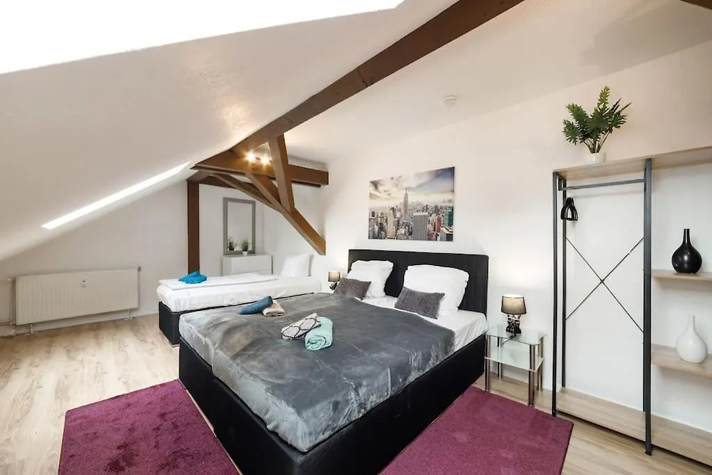 Apartment 3 Rooms Flat Museuminsel Berlin-Mitte 7 Personen Germany