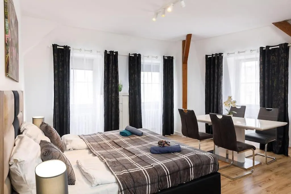 3 Rooms Flat Museuminsel Berlin-Mitte 7 Personen Berlin